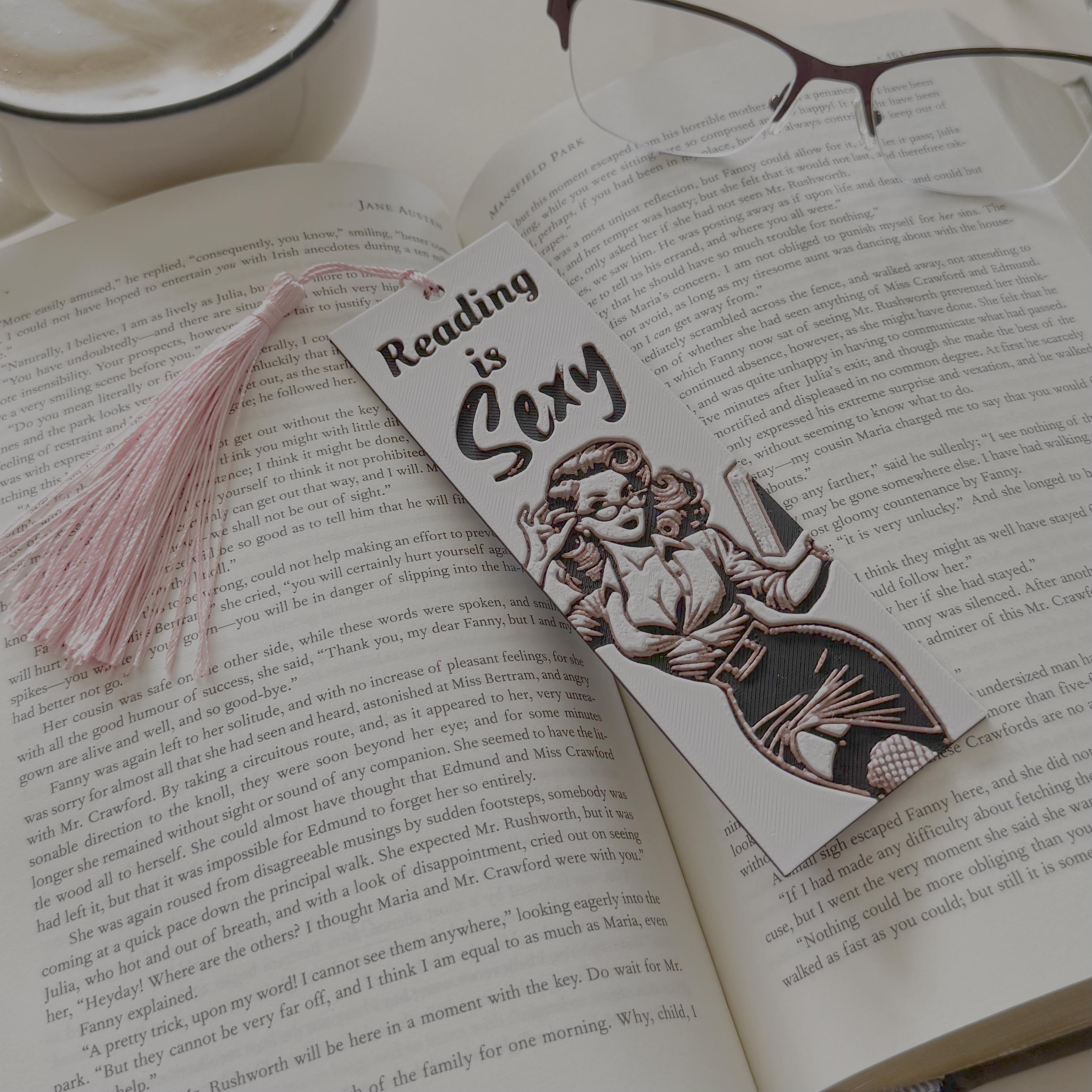 Reading Is Sexy Retro Pin-Up 3D Bookmark