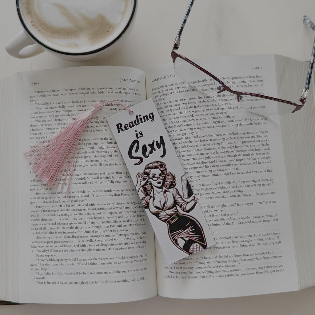 Reading Is Sexy Retro Pin-Up 3D Bookmark